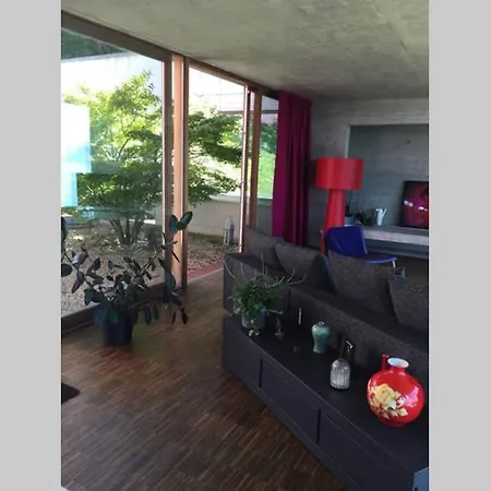 4bd, Very Spacious, Luxury Villa, Amazing Views Lutry